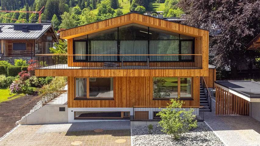 Location de vacances pour 8 personnes, avec Terrasse à Kitzbühel