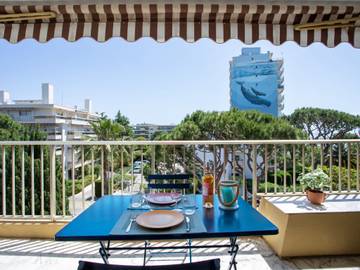 Gîte pour 2 personnes, avec balcon et jardin à Saint-Laurent-du-Var