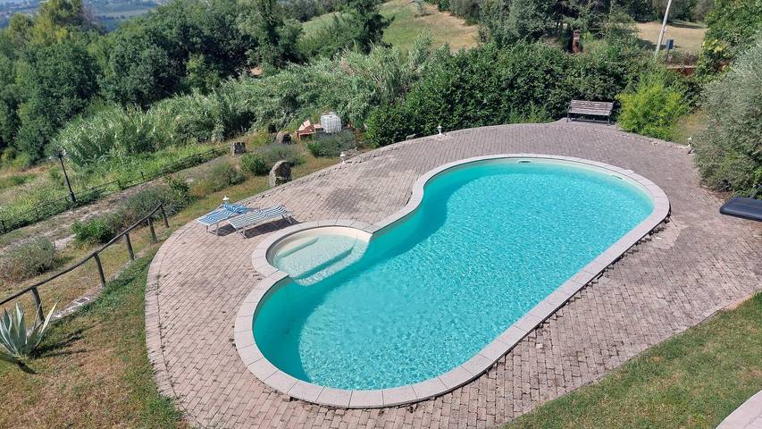 Villa per 2 persone, con piscina e panorama, con animali domestici - 1