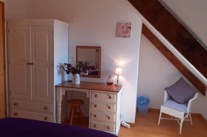 Gîte pour 6 personnes, avec jardin et piscine à Melgven - 4