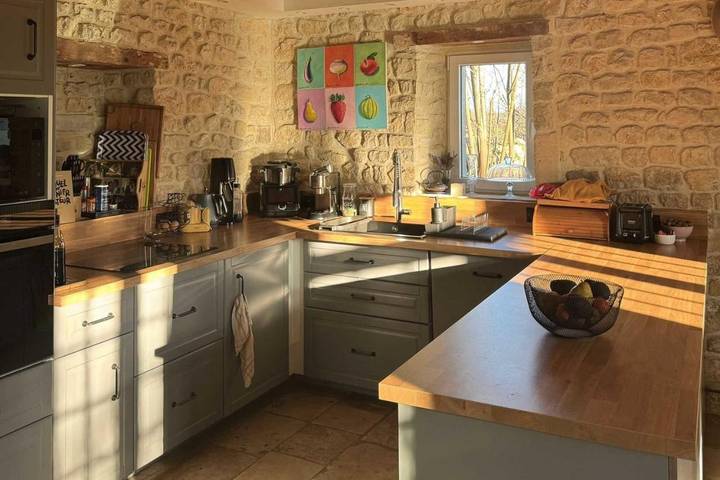 Location de vacances pour 10 personnes, avec terrasse et jardin à Trévières - 4