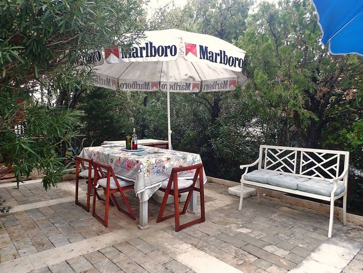 Ferienwohnung für 6 Personen, mit Terrasse in Starigrad Paklenica - 3