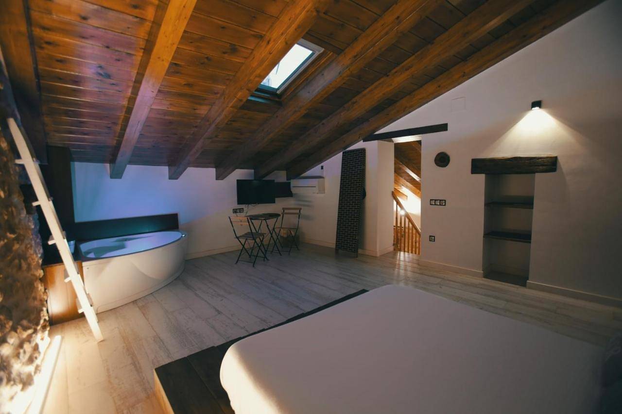 Apartamento entero, Two-Bedroom Apartment in Valderrobres, Provincia de Teruel