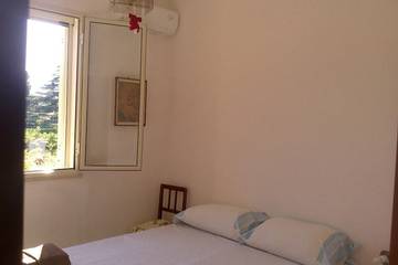 Log Cabin for 8 People in Calatafimi Segesta, Trapani Province, Photo 4