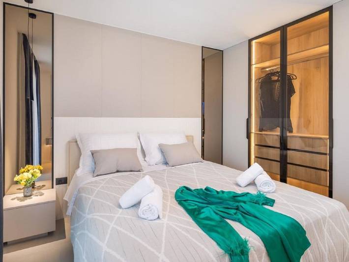 Villa pour 8 personnes, avec sauna et jardin ainsi que terrasse et piscine, animaux acceptés à Okrug Gornji - 4