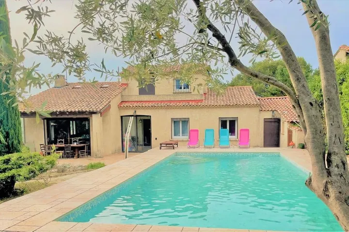 Chalet para 6 personas, con piscina además de jardín y vistas - 1