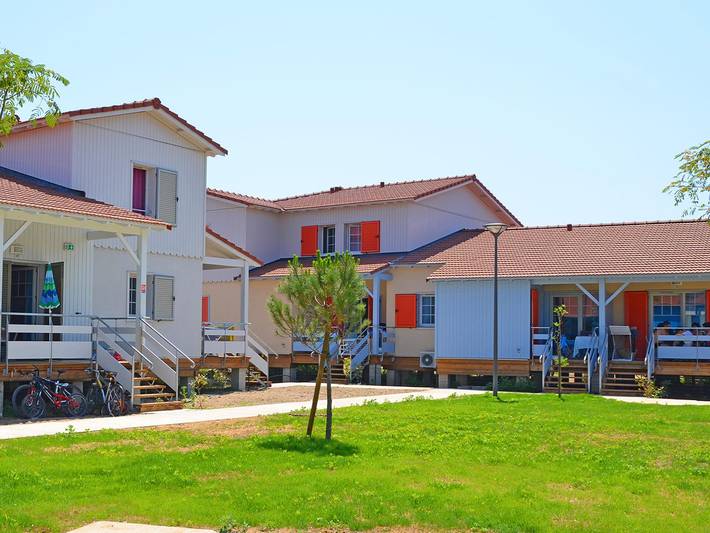 Maison de vacances pour 6 personnes, avec Terrasse ainsi que Piscine et Sauna à Marseillan