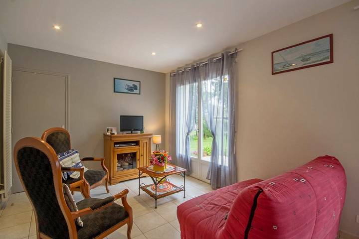 Gîte pour 6 personnes, avec jardin et terrasse, animaux acceptés à Locmariaquer - 2