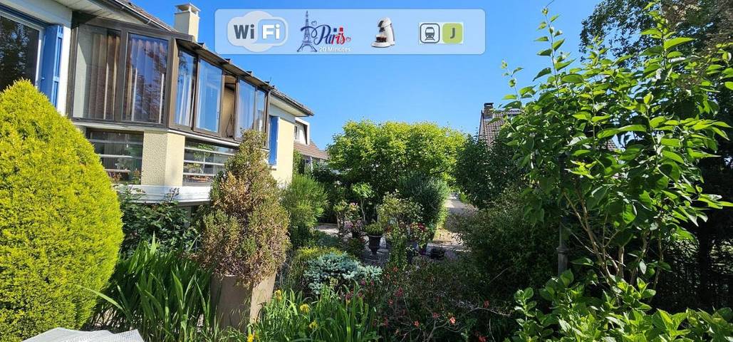 Gîte pour 4 personnes, avec vue ainsi que balcon et jardin à Herblay-sur-Seine