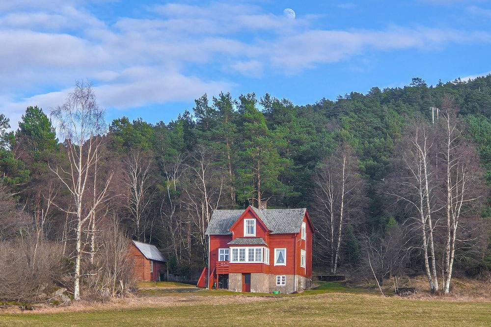 Tolles Haus in Kysnesstrand mit Wlan in Kysnesstranda, Hardangerfjord
