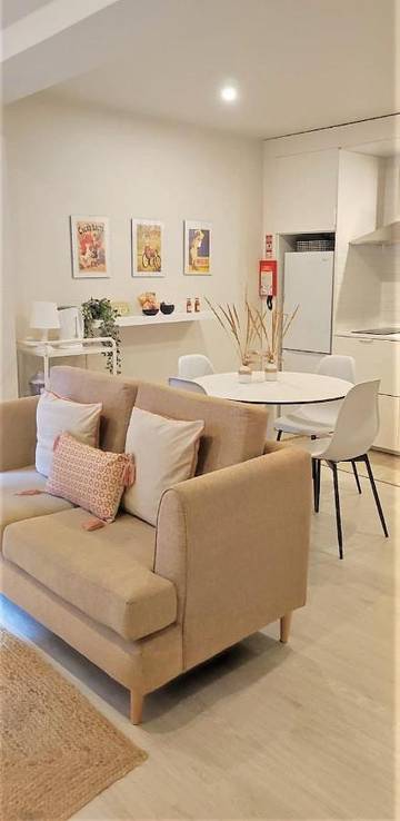 Gîte pour 4 personnes, avec terrasse à Vila Nova de Famalicão