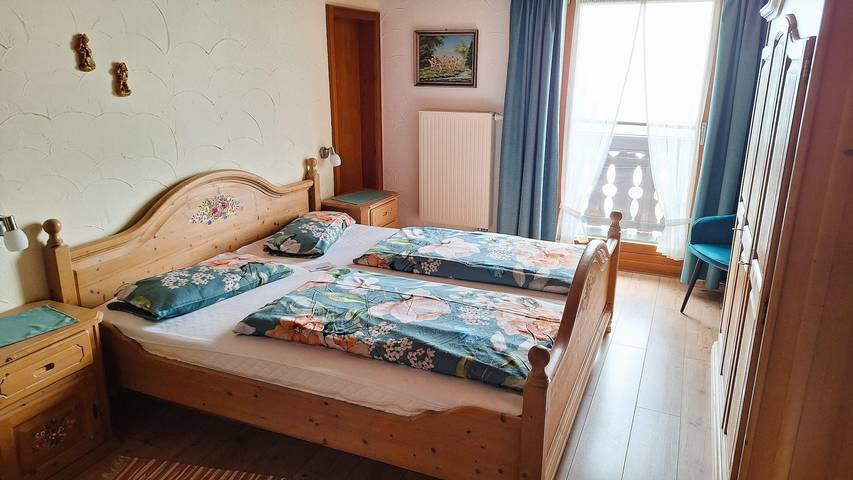 Ganze Ferienwohnung, Ferienwohnung Freyber/2 Schlafräume/Dusche,Wc in Seeg, Bayerisch Schwaben