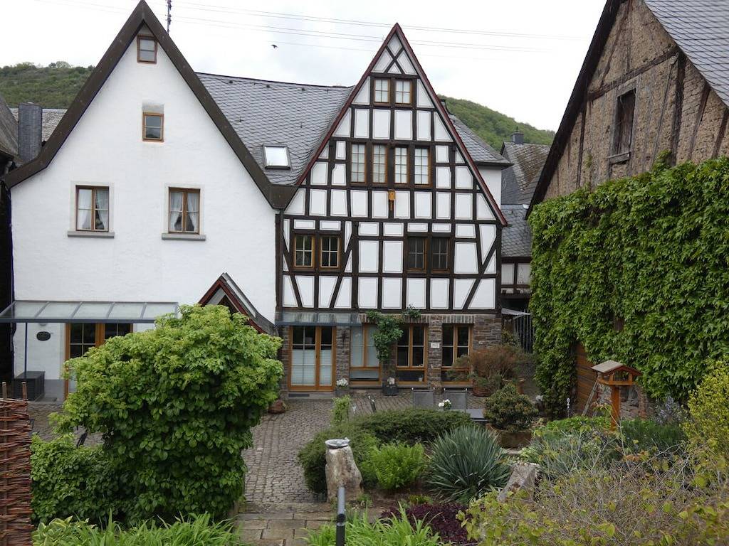 Altes Winzerhaus Müntnich in Burg Eltz, Treis-Karden