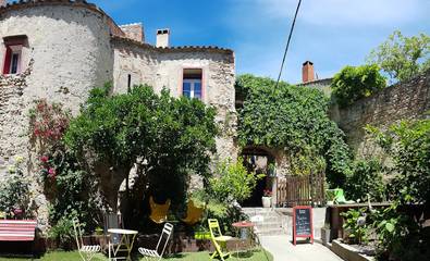 Cottage pour 2 personnes, avec piscine et jardin à Rivesaltes