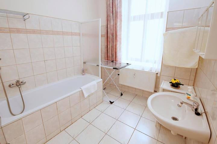 Ferienwohnung für 4 Personen in Karlsbad - 4