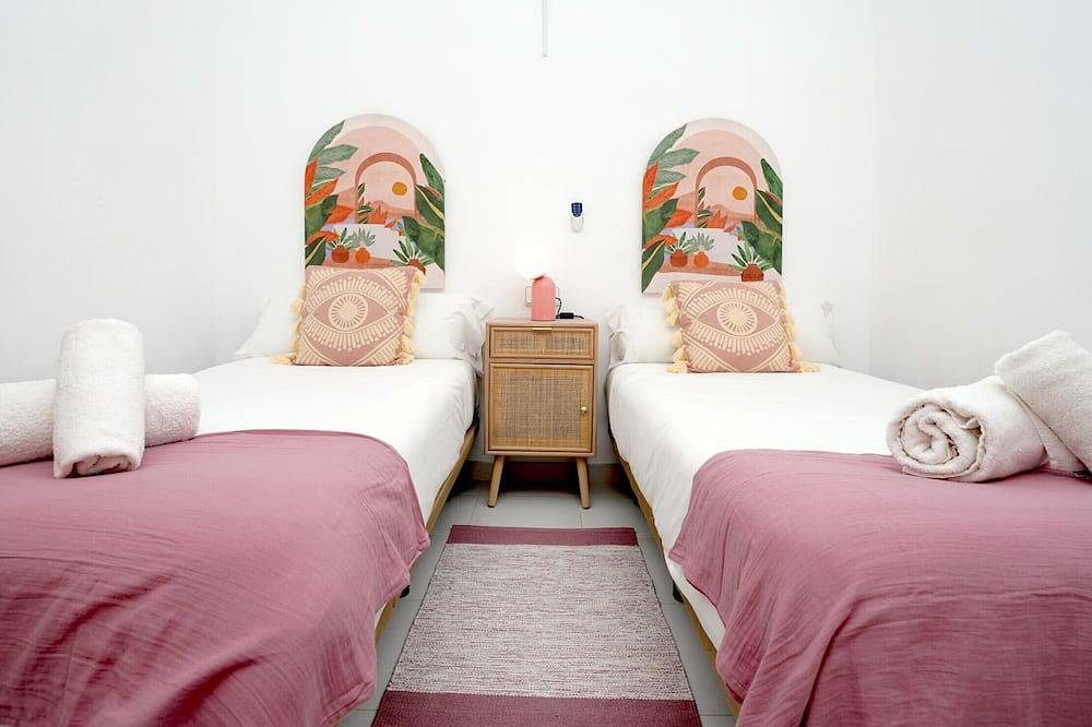 Apartamento entero, Apartamento Cerca a la Playa, Vistas al Mar, Ideal para Familias, Terraza, Wifi in Es Trenc, Campos