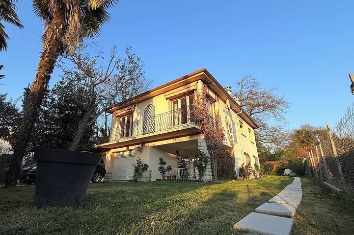 Location de vacances pour 6 personnes à Billère