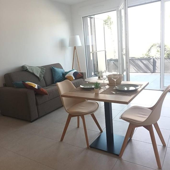 Appart’hôtel pour 2 personnes, avec Balcon ainsi que Terrasse et Vue