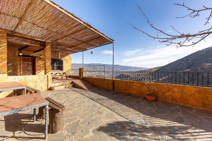 Casa rural para 16 personas, con Jardín y Piscina para niños en Provincia de Almería