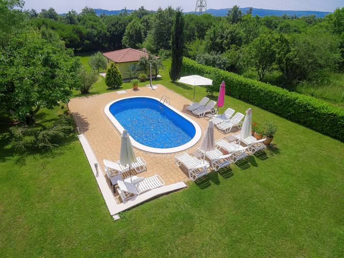 Ferienhaus für 2 Personen, mit Garten und Terrasse - 1