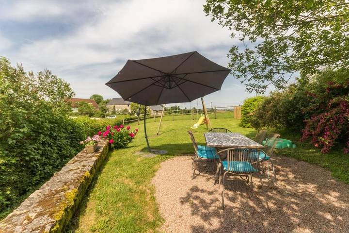 Location de vacances pour 5 personnes, avec jardin à Lormes - 3