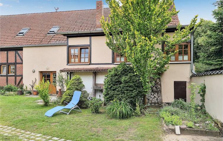 Ferienwohnung für 6 Personen, mit Garten in Nauen