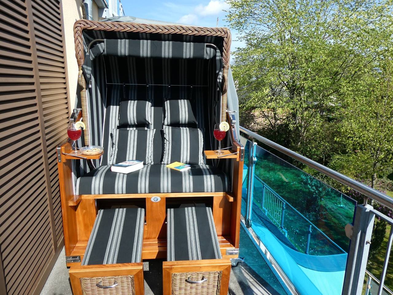 Ganze Wohnung, Ferienwohnung 'Ferienwohnung Stella Fiante' mit Meerblick, Balkon und Wlan in Breege, Rügen
