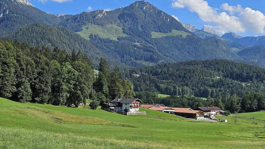 Ganze Ferienwohnung, Ferienwohnung Sulzbergeck - Ferienwohnung für bis zu 4 Personen, 60 qm, Wohn- und Schlafraum getrennt, Balkon in Schönau am Königssee, Berchtesgadener Alpen