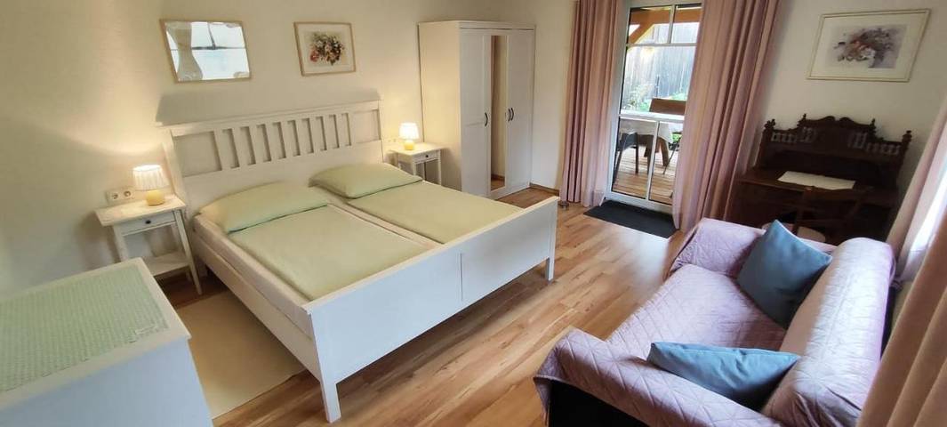 Ferienwohnung für 2 Personen, mit Garten - 1