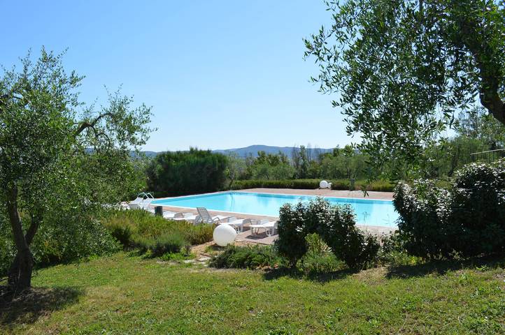 Casa vacanza per 6 persone, con Balcone/Terrazza e Giardino nonché Panorama a Asciano