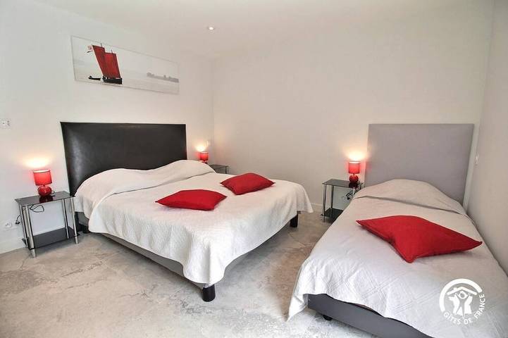 Location de vacances pour 8 personnes, avec terrasse et jardin dans Plage Pen Boc H Arradon - 4