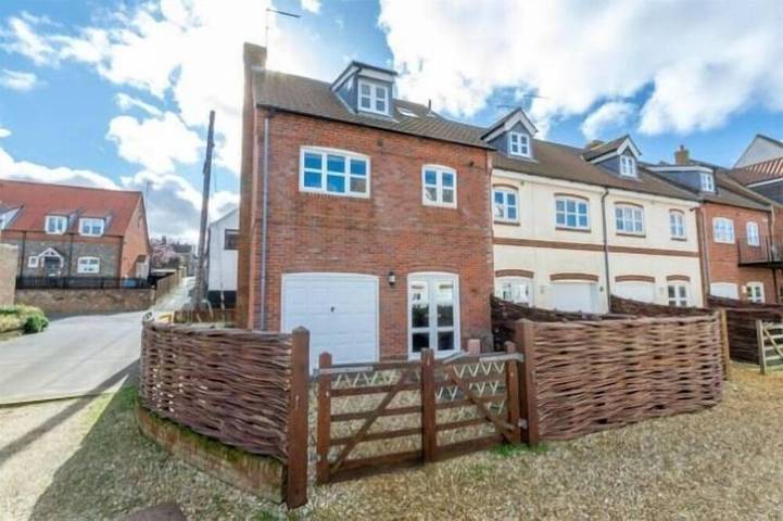 Cottage for 6 people, with terrace and garden in Wells-next-the-Sea