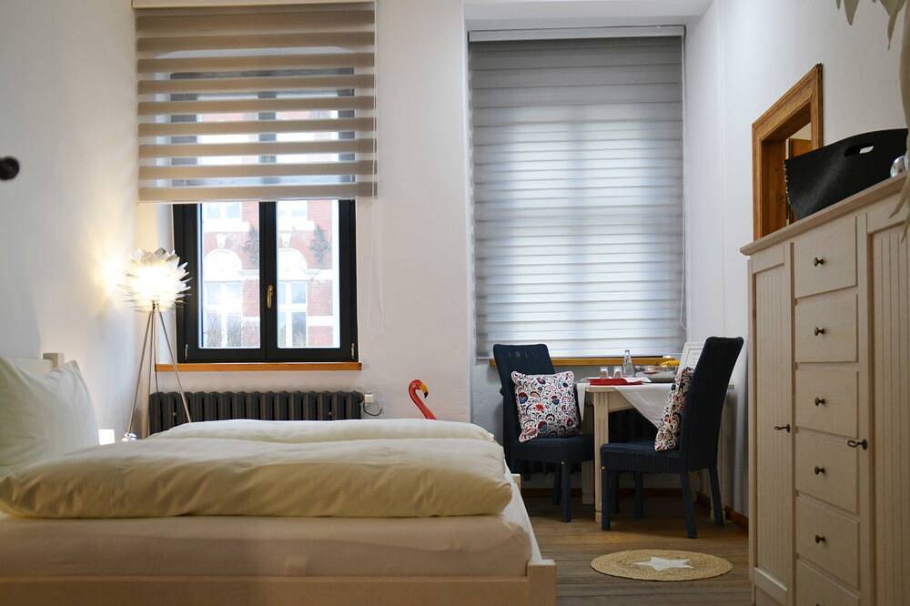Doppelzimmer 1 - Hermann Hotel Bar in Guben, Cottbus und Umgebung
