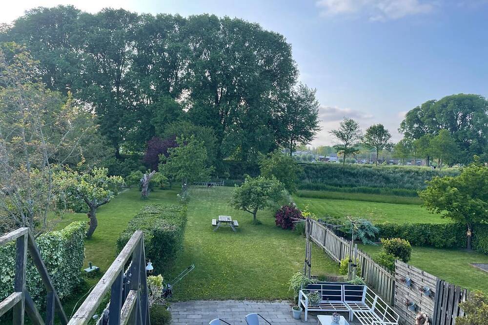 Ganze Wohnung, Vacation home Aan de Veste, located in the center of Enkhuizen in Enkhuizen, Ijsselmeer