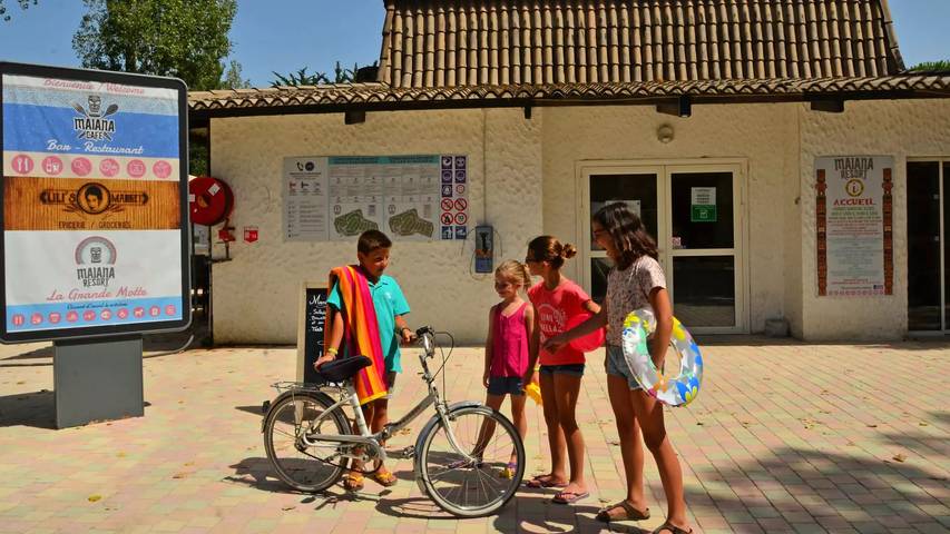 Mobil home pour 6 personnes, avec piscine dans Plage du Grand-Travers - 4