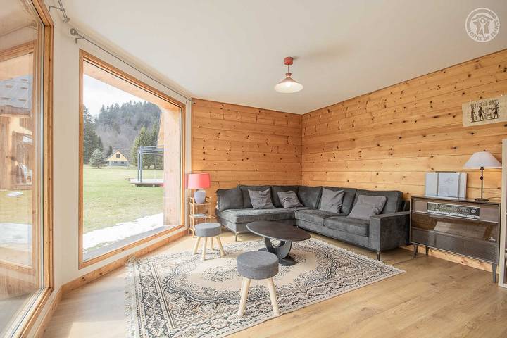 Gîte pour 6 personnes, animaux acceptés à Les Déserts - 3