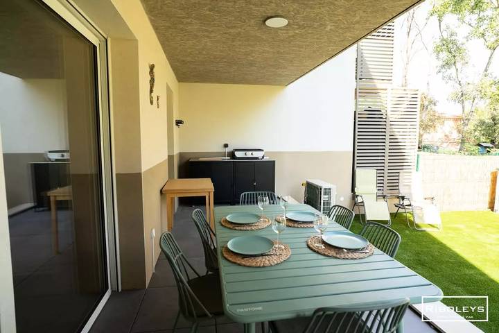Appartement de vacances pour 6 personnes, avec jardin