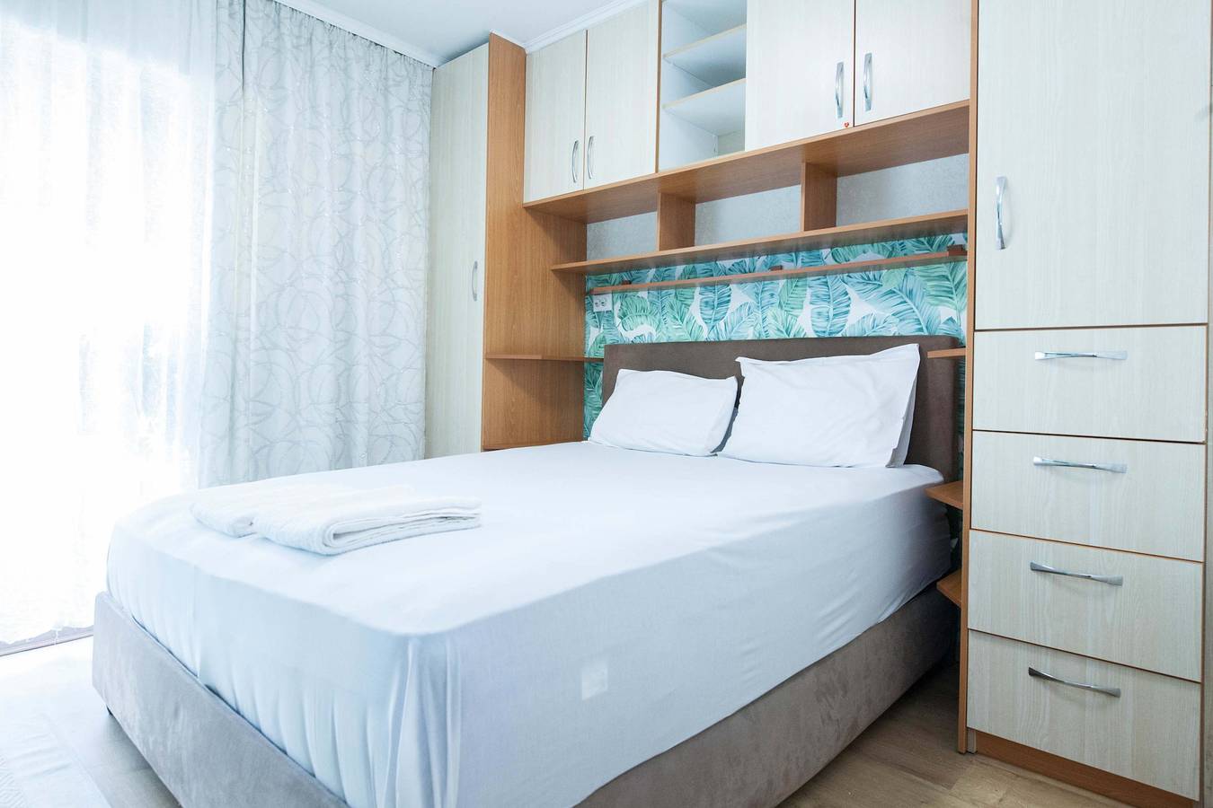 Ganze Wohnung, Ferienwohnung für 4 Personen mit Balkon/Terrasse in Glifada, Süd-Athen