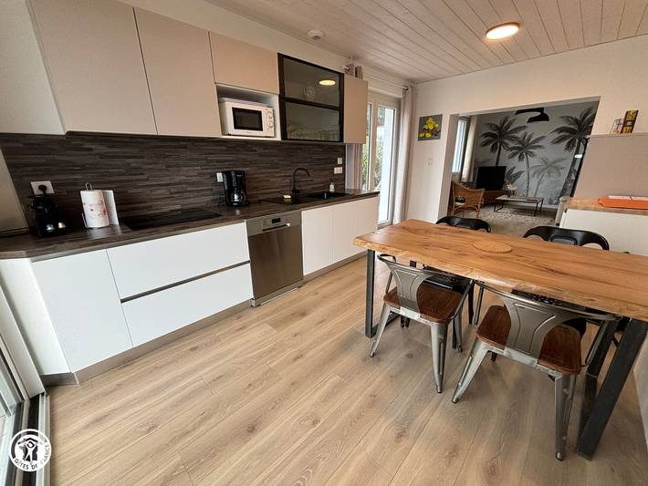 Casa renovada cerca de la playa con jardín cerrado y aparcamiento in Barbâtre, Noirmoutier