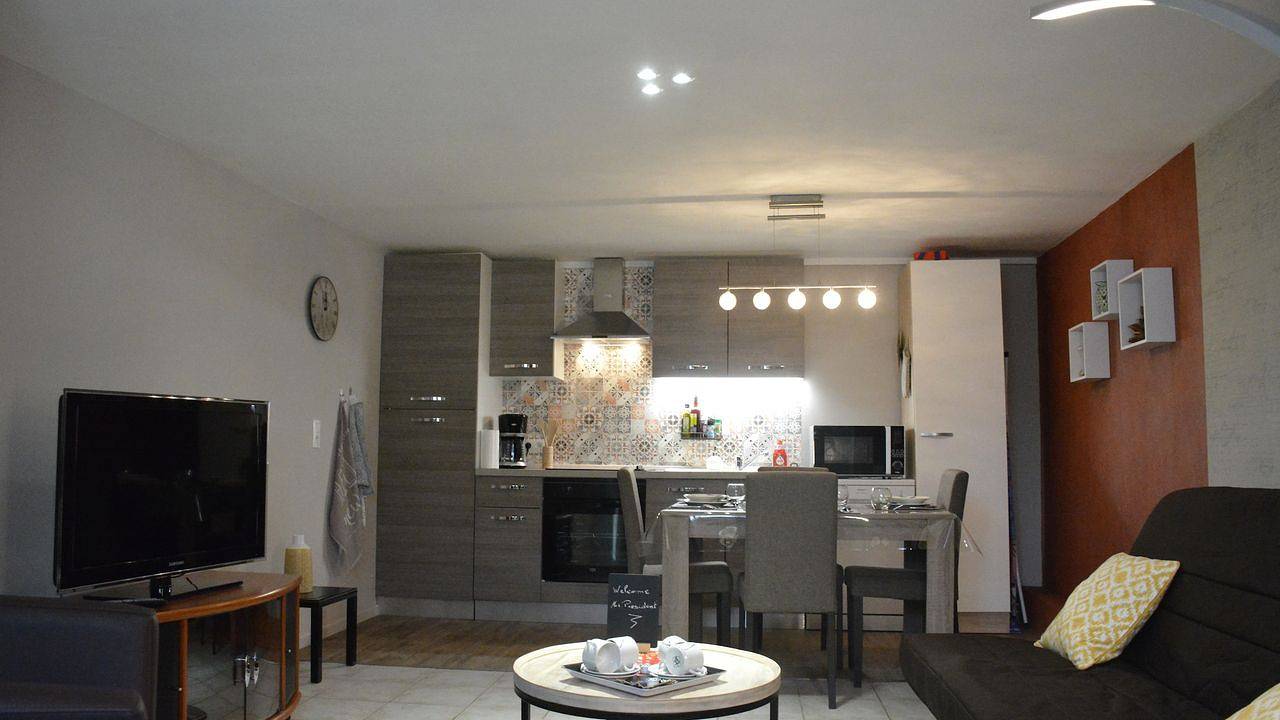 Geheel vakantieappartement, Vakantieappartement voor 4 personen met terras in Trois-Ponts, Luik en omgeving