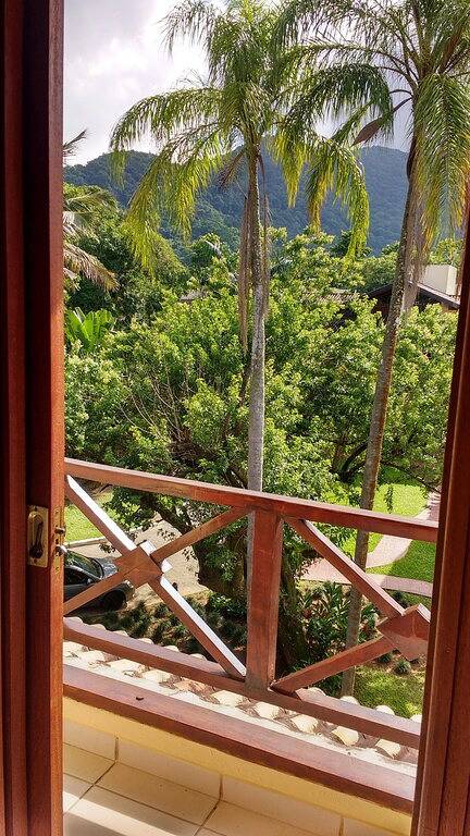 Maresias - Direkt am Strand - Cond. Geschlossener - beheizter Pool !!! in São Sebastião, Região Metropolitana do Vale do Paraíba e Litoral Norte