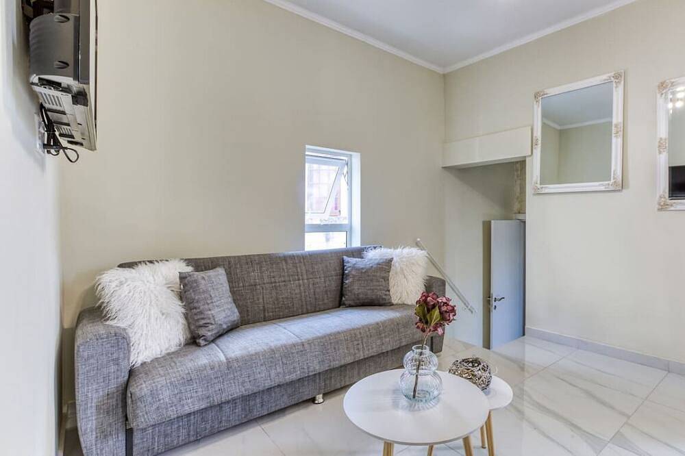 Spectacular 5Br Townhouse located in Sliema in Tas-Sliema, Insel Malta