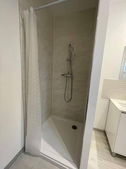 Gîte pour 6 personnes, avec jardin à Yvré-l'Évêque - 3