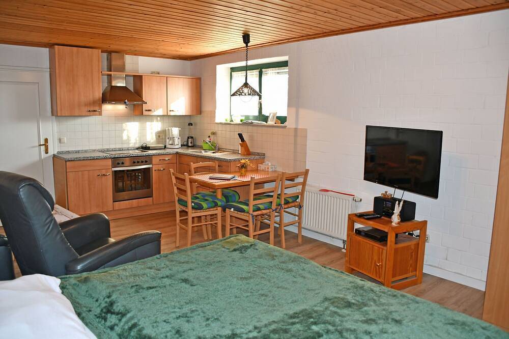 Ganze Wohnung, Ferienwohnung Zudar auf Rügen in Halbinsel Zudar, Garz/Rügen