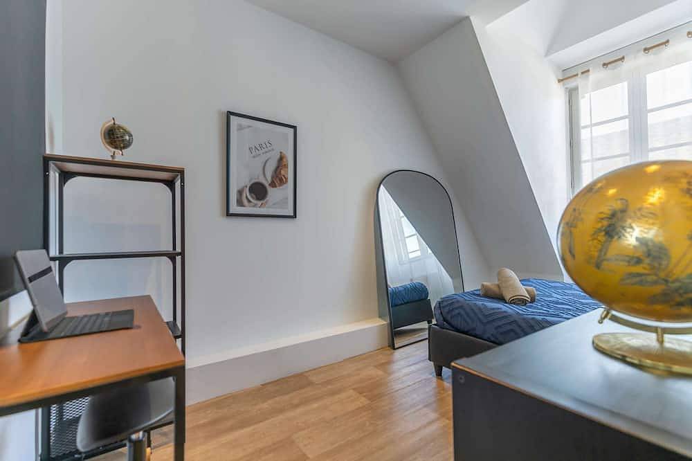 Ganze Wohnung, Charming Duplex with Beautiful Views over the City Center in Blois, Blois und Umgebung