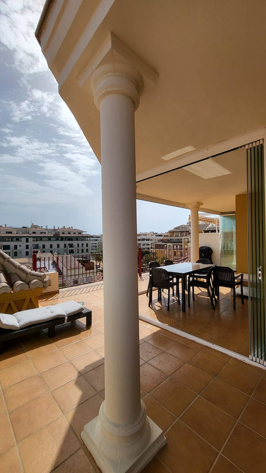 Entire apartment, Terrasol Azucarera 4 Semi Atico in Playa de Torre del Mar, Torre del Mar