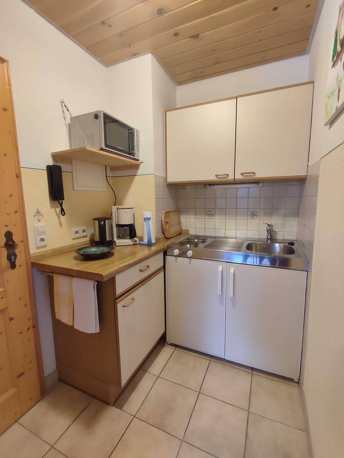 Ganze Wohnung, Bläsihof - Apartment '4 Bachblick' mit Gemeinschaftsterrasse, Balkon und Wlan in Oberharmersbach, Mittlerer Schwarzwald