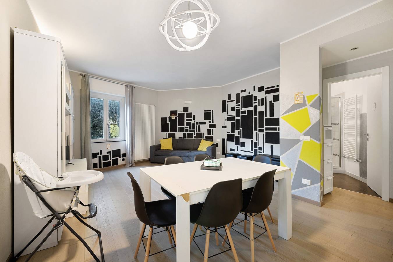 Entire apartment, Apartment 'Casa Al Boschetto' with Wi-Fi in Finale Ligure, Finale Ligure Municipality