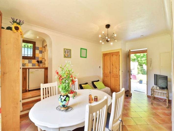 Gîte pour 6 personnes, avec jardin, adapté aux familles dans les Alpes maritimes - 4