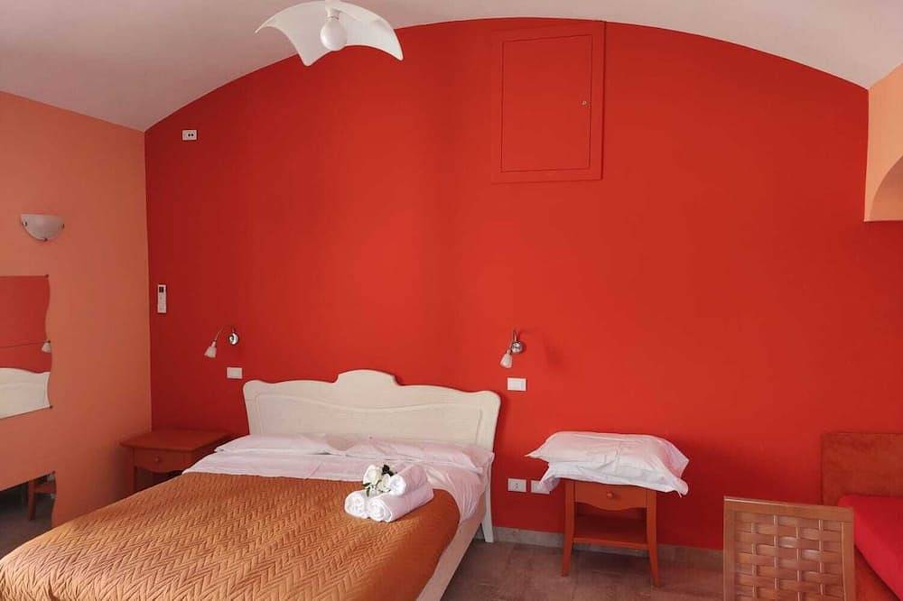 Apartamento entero, Apartment Lucia in Vico Equense, Sorrento Coast